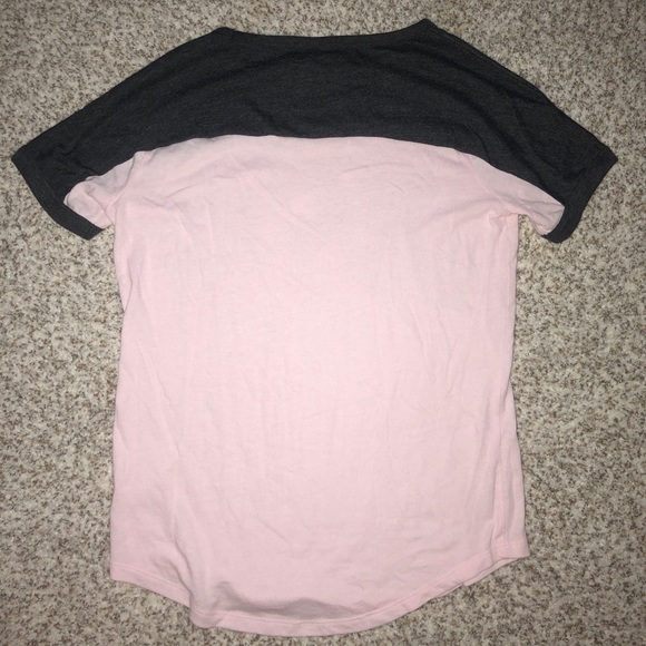 PINK color block sequin tee shirt - Picture 3 of 3